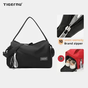 Tigernu men female wholesale hot sell factory fast delivery waterproof large capacity sport gym bag with shoes bag