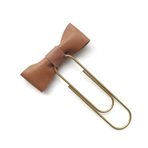 Nouveau nœud signet mignon PU cuir signet créatif trombone signet - Product Image 6