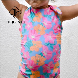 Traje de Baño Personalizado OEM con Estampado Hawaiano, Tirantes Huecos, Traje de Baño para Niños, Bikini de Poliéster Reciclado de Alta Calidad para Niñas - Product Image 1