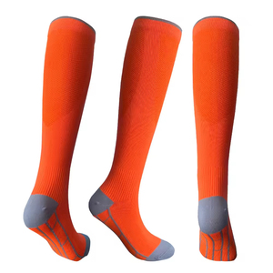 Chaussettes de compression athlétiques montantes anti-embolie à motif uni pour le fitness, la course et le cyclisme (vente en gros) - Product Image 4