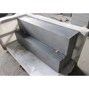 Los proveedores chinos ofrecen escaleras de piedra natural para uso en interiores y exteriores escalones de granito antiguo negro en fábrica escalón de granito de mármol - Product Image 1