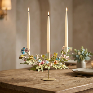 Candélabre avec motif floral pour la décoration de mariage et de la maison, porte-bougie en métal durable - Product Image 3