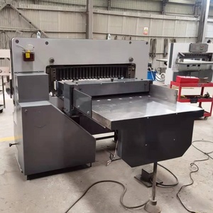 920mm Hydraulique Schneider PLC Informatisé Guillotine Coupe-Papier Machine Semi Automatique A3/A4 Haute Productivité 380V - Product Image 4