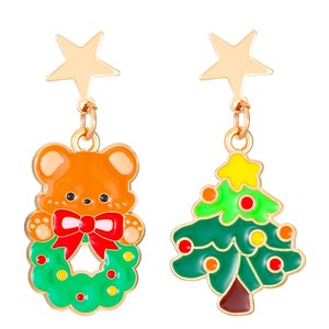 Pendientes colgantes de estrella de cinco puntas asimétricos de moda de aleación de Reno de árbol de Navidad de Papá Noel de goteo de aceite de dibujos animados transfronterizos - Product Image 5
