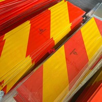Pegatinas Reflectantes Amarillas y Rojas para Camiones con Marca E, Chevron ECE 104R, Autoadhesivas, Impresión por Serigrafía, Película Reflectante para Vehículos