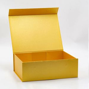 Caja de Regalo Plegable Rígida con Tapa Magnética en Color Amarillo Dorado, Disponible en Stock, Venta al Por Mayor - Product Image 2