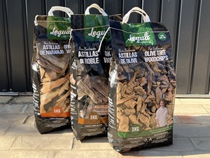 Copeaux de bois d'olivier de haute qualité LEGUA, bois dur espagnol, sac de 3 kg pour cuisiner et fumer sur votre barbecue, nettoyage rapide - Product Image 2