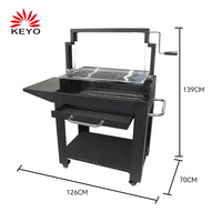 Chariot de camping en plein air Barbecue en plein air Grill Heavy Duty Santa Maria Charcoal Bbq Grill