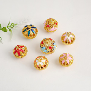 ลูกปัดเคลือบโคลอซอนน์รูปทรงกลม โลหะผสมสังกะสี DIY สำหรับทำสร้อยเสื้อผ้า เครื่องประดับ ของขวัญ สำหรับทุกเพศ - Product Image 1