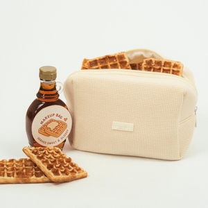 Pochette de toilette tendance à fermeture éclair personnalisée avec broderie, blanche, anti-salissure, en tissu gaufré - Product Image 6