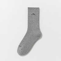 Chaussettes de sport en coton pour hommes, modèle 2026, vente chaude, chaussettes de randonnée professionnelles tricotées, logo personnalisé
