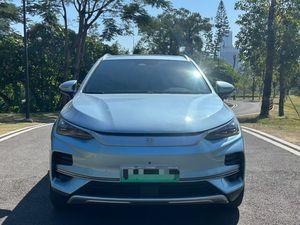 BYD Tang EV 730KM Flagship SUV Elettrico Usato 2023, 7 Posti, 170kW, Ricarica Rapida, Pompa di Calore, Unico Proprietario, 36.000 Miglia, Per Esportazione, Guida <span class=keywords><strong>a</strong></span> Sinistra - Product Image 2