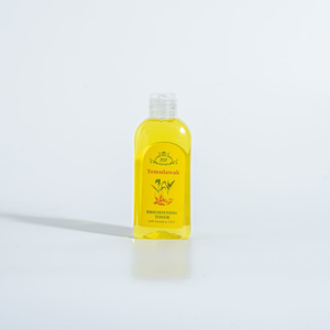 701 Temulawak <b>Toner</b>, enriched with Chamomile and Hyaluronic Acid, perfect for females seeking gentle hydration and brightening - Product Image 2