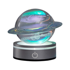 Lampada da Tavolo EURAN EU di Lusso Moderna, Cubo in Cristallo Inciso al Laser 3D 60-80mm, Luce Notturna - Product Image 1