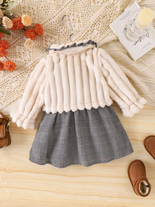Pakaian Anak Perempuan Baru Musim Semi dan Gugur, Gaun Mantel Bulu Putih, Setelan Anak Perempuan 0-3 Tahun - Product Image 3