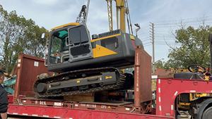 Mini-excavatrice KOMATSU PC35MR de 5 tonnes avec godet de creusement d'une capacité de 0,2 m³, moteur Hitachi d'occasion, pompe Sany - Product Image 5