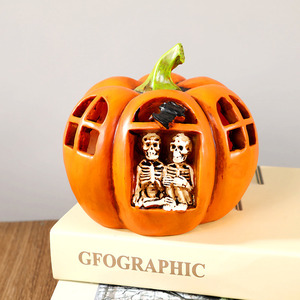 Lanterna di <span class=keywords><strong>zucca</strong></span> in resina di Halloween casa stregata decorazione decorazione della stanza segreta LED atmosfera luce notturna del teschio - Product Image 3