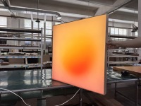 Cadre d'affiche lumineux LED à intensité variable Sunset Living Room LUZ, en alliage d'aluminium à grain de bois, impression UV, écologique, facile à poser