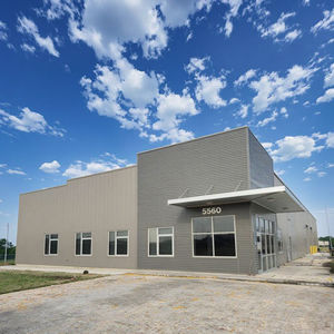 Gudang struktur baja prefabrikasi ekonomis untuk dijual, gedung logam rakitan portabel untuk penyimpanan sementara atau permanen - Product Image 3