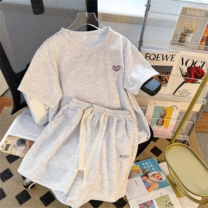 Ensembles de vêtements de sport pour femmes <span class=keywords><strong>chic</strong></span> <span class=keywords><strong>Ensemble</strong></span> haut et short pour femmes douces Ensembles pour femmes amples - Product Image 4