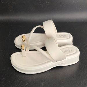 2025 New Outdoor Indoor Women's Fashionable Summer Toe <b>Slides</b> Slippers Custom Sandals <b>Small</b> Fragrance Style Hot-selling - Product Image 5