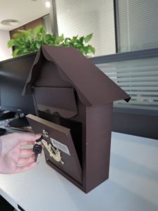 Boîte <span class=keywords><strong>aux</strong></span> <span class=keywords><strong>lettres</strong></span> murale créative en acier 2026, boîte à opinions, best-seller transfrontalier pour <span class=keywords><strong>la</strong></span> maison et le bureau - Product Image 3