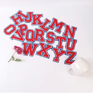 Venta al por mayor Varsity Chaquetas cortas EE. UU. Parches Aplique <span class=keywords><strong>Pegamento</strong></span> <span class=keywords><strong>en</strong></span> hierro <span class=keywords><strong>en</strong></span> purpurina azul y parches de letras de chenilla roja - Product Image 6