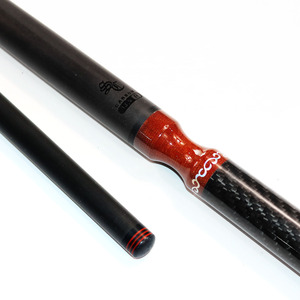 Taco de Salto Inteligente de Alta Gama con Eje de Fibra de Carbono de <span class=keywords><strong>2</strong></span> Piezas, Punta de 13.5mm y Protector de Junta de Acero Inoxidable para Billar - Product Image 3