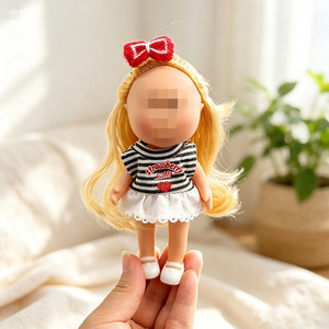 Solo Vestito: Set di Vestiti per Bambola Giocattolo Spagnola Mini Potato Doll <span class=keywords><strong>Mia</strong></span> da 14 CM con Abito a Cuori a Righe - Product Image 1