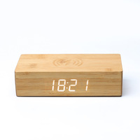 Houten Digitale Led Wekker Met Draadloze Telefoon Oplader Bamboe Tafel Klok Gift Logo Custom Desktop Klok