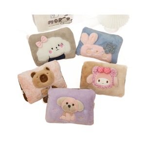 Housse en peluche amovible personnalisée pour bouillotte, motif dessin animé mignon, manchon chauffe-mains doux en peluche pour se réchauffer - Product Image 4