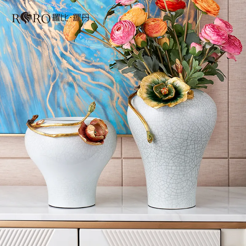 RORO 홈 데코 모던 럭셔리 제인 유럽식 테이블 장식 라운드 골드 에나멜 페인팅 아름다운 꽃 세라믹 꽃병