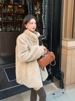 Manteau en fausse fourrure luxueux pour femmes, épais, chaud, en peluche, col rond, élégant, 100% polyester