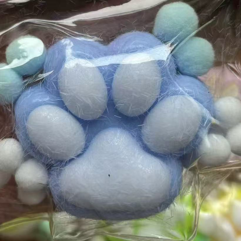 Pelo de garra de gato azul 7CM