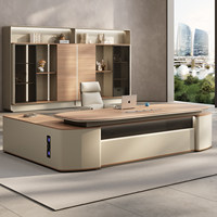Bureau de direction modulaire contemporain en forme de L avec gestion des câbles, hub d'alimentation et design écologique