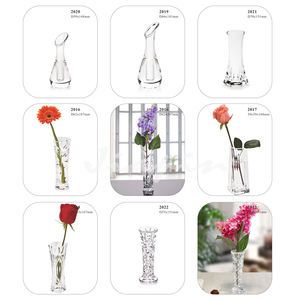होटल/रेस्टोरेंट सजावटी क्रिस्टल स्पष्ट फूल फूलदान छोटे आकार प्लास्टिक फूलदान टेबलटॉप के लिए उपयोग - Product Image 2