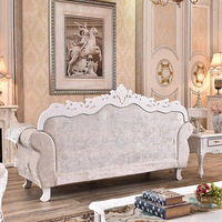 Vente en gros d'un canapé modulable en bois antique de luxe blanc style européen canapés classiques en tissu ensemble de canapés de salon dubaï