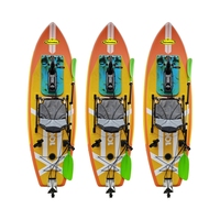 Kayak gonflable alimenté par moteur avec entraînement à pédale