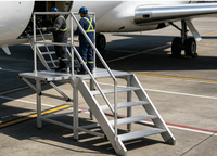 Plateforme d'accès en aluminium extrudé pour l'entretien des avions, échelle pour hangar d'avion et réparation aéronautique