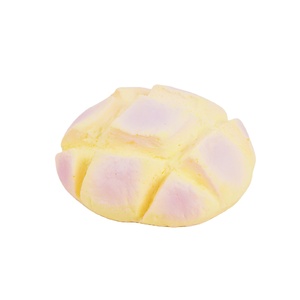 Jouets à presser en forme de gros pain d'ananas quatre couleurs, en PU, réalistes, à remontée lente, anti-stress, très demandés - Product Image 5