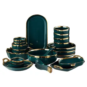 Stoviglie moderne in cina Set di stoviglie in ceramica elegante Set di stoviglie in porcellana cucchiaio ciotola piatto Set di stoviglie con bordo dorato per 6 persone