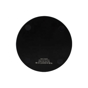 CE RoHS FCC10W Qi <span class=keywords><strong>chargeur</strong></span> <span class=keywords><strong>Sans</strong></span> <span class=keywords><strong>Fil</strong></span> Rapide <span class=keywords><strong>Chargeur</strong></span> <span class=keywords><strong>Sans</strong></span> <span class=keywords><strong>Fil</strong></span> pour <span class=keywords><strong>iphone</strong></span> X XS, XS Max, X R, 8,7, 6 - Product Image 5
