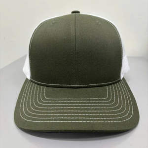 Gorras Trucker Casuales de Malla Verde Ajustables de Alta Calidad, Gorras Trucker Personalizadas con Logotipo Personalizado OEM, Fabricadas en Vietnam - Product Image 2