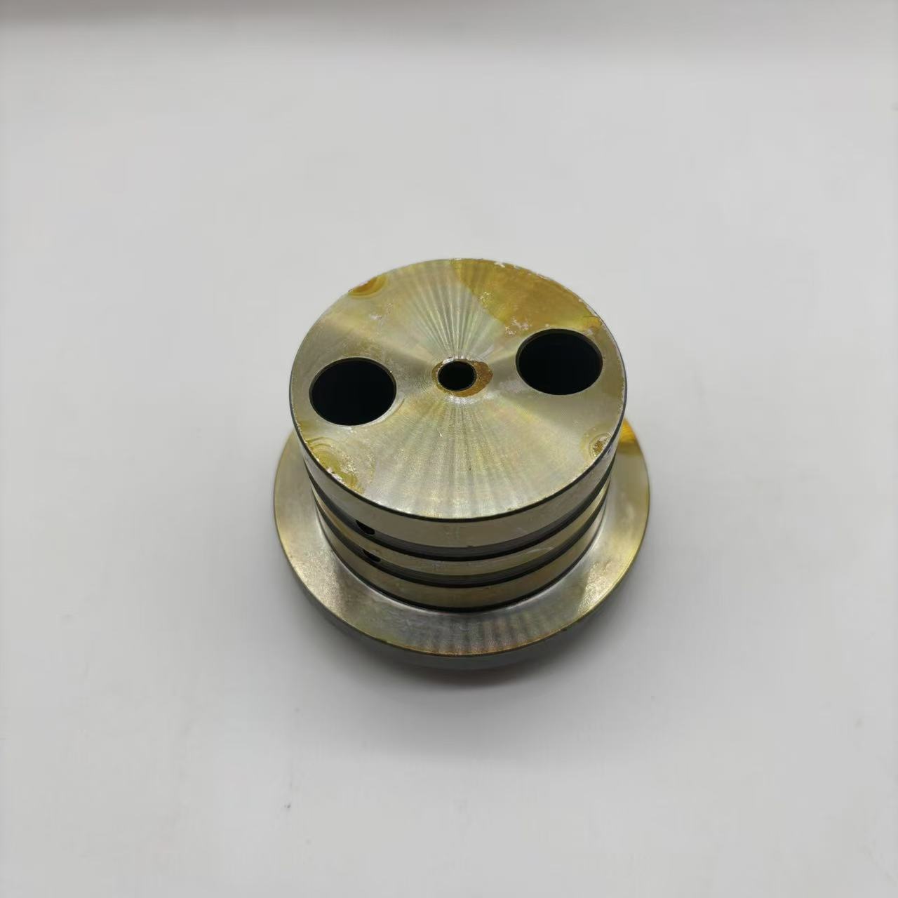 Idle Gear Shaft 13581-17012 for Land Cruiser HZJ79 - High-Quality