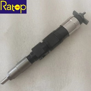 E360 E330 DZ100221 AP51800หัวฉีดน้ำมันเชื้อเพลิง RE529149 RE546776 095000-6480 - Product Image 1
