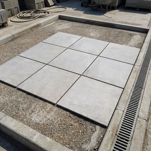 Dalles de pavage extérieures en porcelaine de 20 mm d'épaisseur, couleur gris pierre, qualité commerciale robuste, pour jardin et parking - Product Image 4