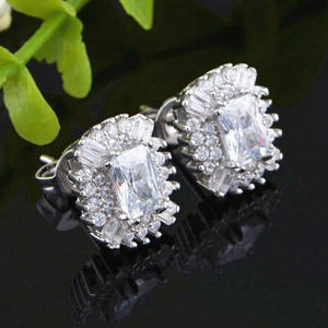 Orecchini a lobo Hobe in cristallo, argento 925, geometrici, di lusso, da festa, gioielli da donna, con montatura a griffe, colore champagne bianco - Product Image 5