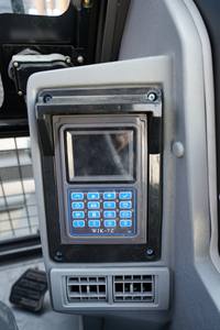 Mini-excavatrice YILIS YL-30, moteur diesel haute puissance, chenilles, pompe, boîte de vitesses, capacité de la benne de 0,1 m³, garantie de 5 ans - Product Image 5