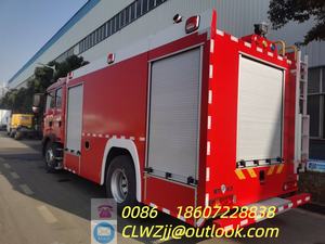 Camión de Bomberos HOWO Nuevo 4x2 con Tanque de Polvo Seco, Capacidad de 7001-10000L, Transmisión Manual, 251-350hp, Euro 3 - Product Image 5