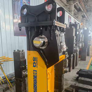 เบรกเกอร์ไฮดรอลิก SQ80 ชนิดกล่องพร้อมระบบจาระบีอัตโนมัติและระบบตอกเปลือกเปล่า - Product Image 1